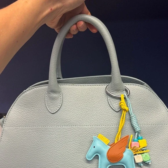 Anna Paola Made in Italy Leather Elegant Satchel with bag charms - new - w strap - Picture 6 of 9